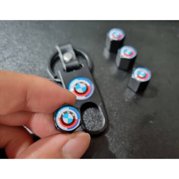 จุกลม ฝาปิดที่สูบลม บีเอ็ม + พวงกุญแจ 50ปี แต่งล้อ BMW 50th logo air cap + keychain for wheel accessories